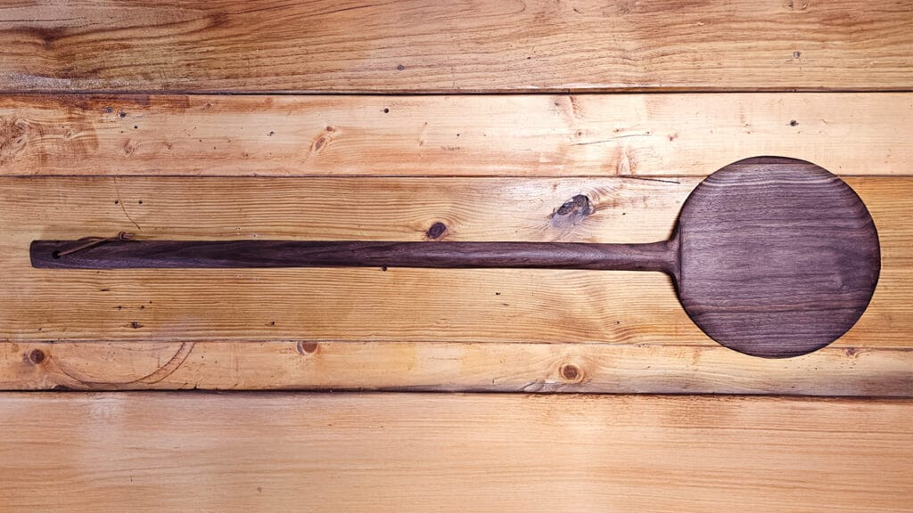Woodcraft - Walnut Wood Fired Pizza Peel